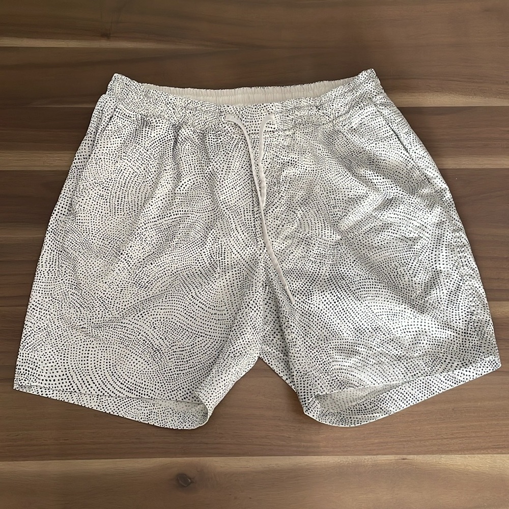 Lululemon Bowline Short *8" Spirited Silverstone True Navy